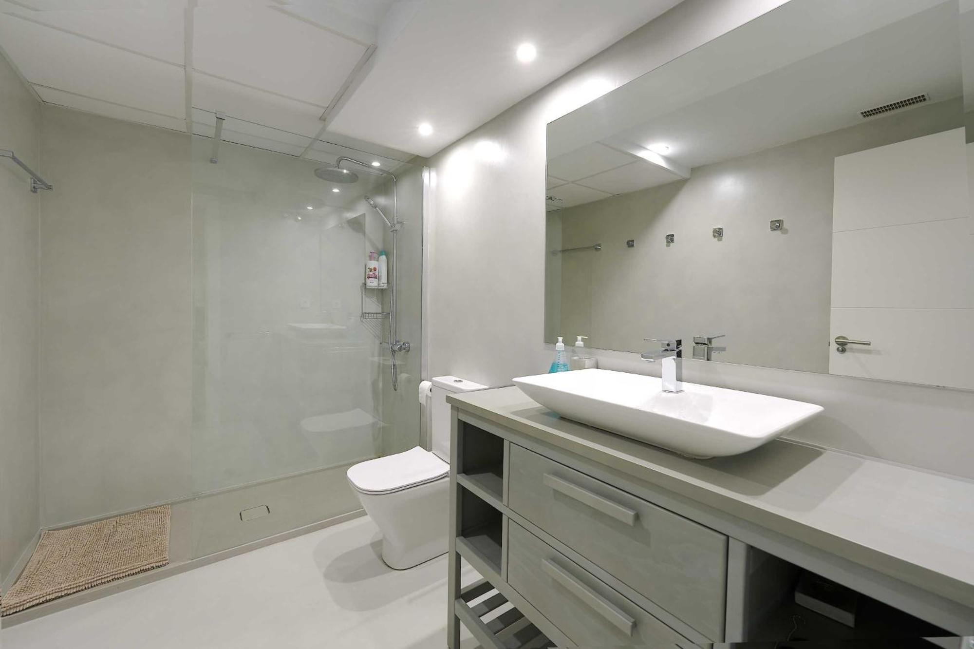 1104 First Line Beach Apartment Golden Beach Pool ماربيا المظهر الخارجي الصورة